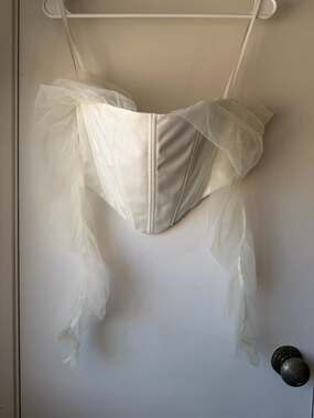 Windsor White Tulle Off The Shoulder Corset Top Size S